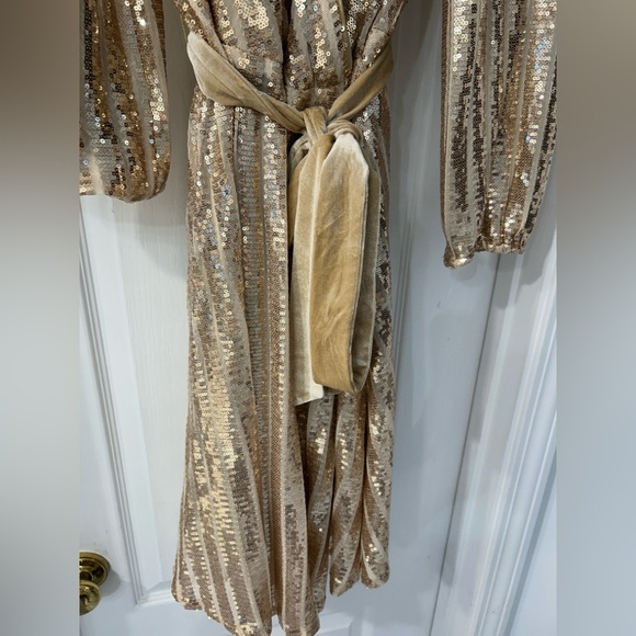 Nanette Lepore Gold Sequin Mini Dress 💛💛💛 - Picture 4 of 7